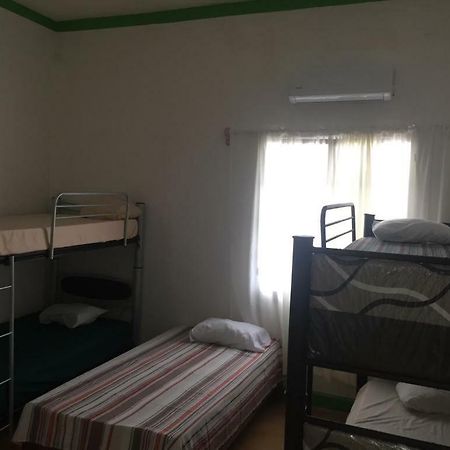 סיודד ואייס Hostal La Concordia מראה חיצוני תמונה